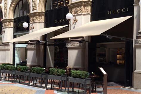 gucci cafe milano address